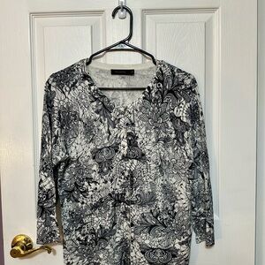 The Limited Black and White Floral Cardigan with Three-Quarter Sleeves Large